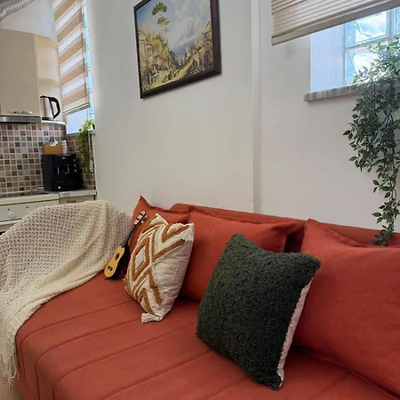 Valentino Apartman *